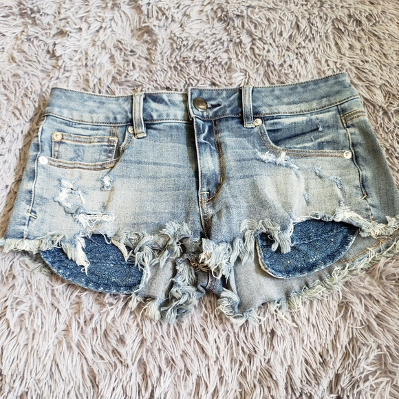 American Eagle Distressed Jean Shorts - Picture 3 of 5